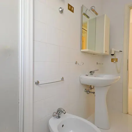 Parco Hemingway-10 By Interhome *