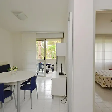 Parco Hemingway-10 By Interhome