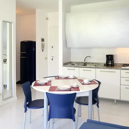 Parco Hemingway-10 By Interhome Апартаменты Линьяно-Саббьядоро